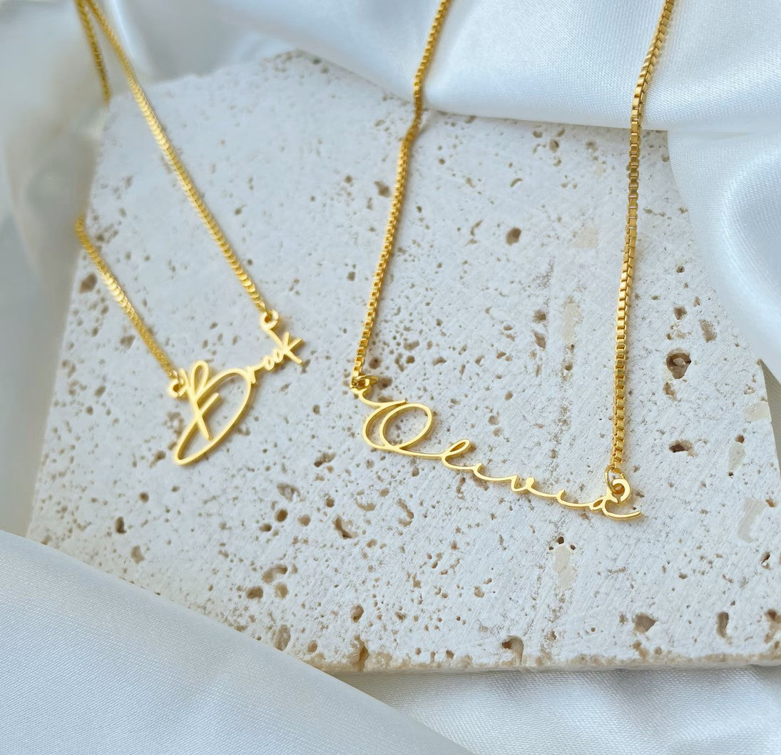 Personalized Signature Name Necklace #009