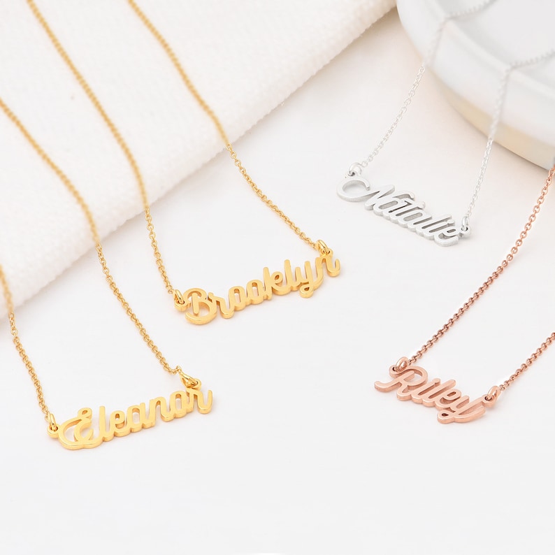 Personalized Cursive Name Necklace #0022